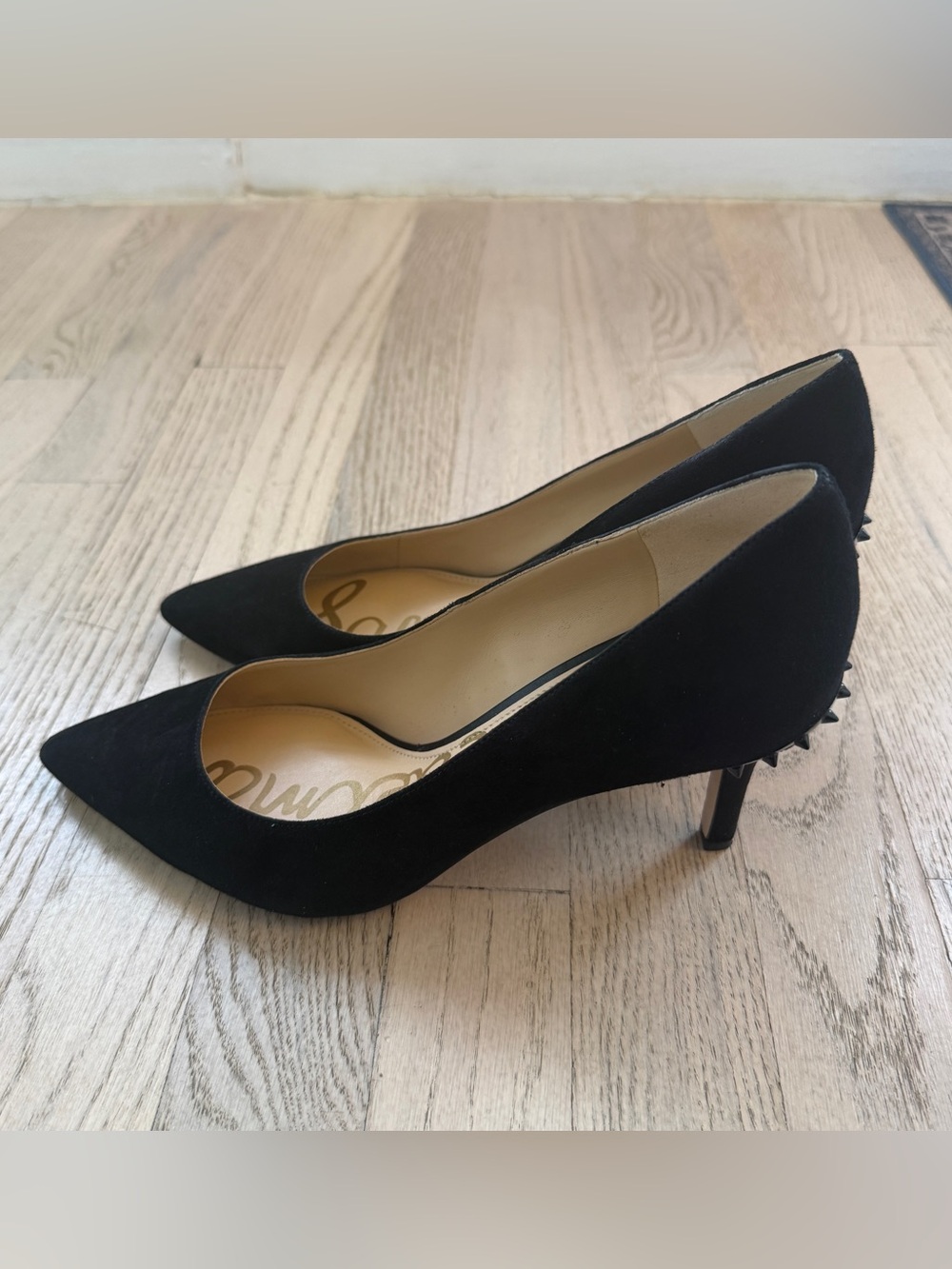 SAM EDELMAN Tonia Women’s Black Suede Pointed Toe Studded Pumps Size 9M